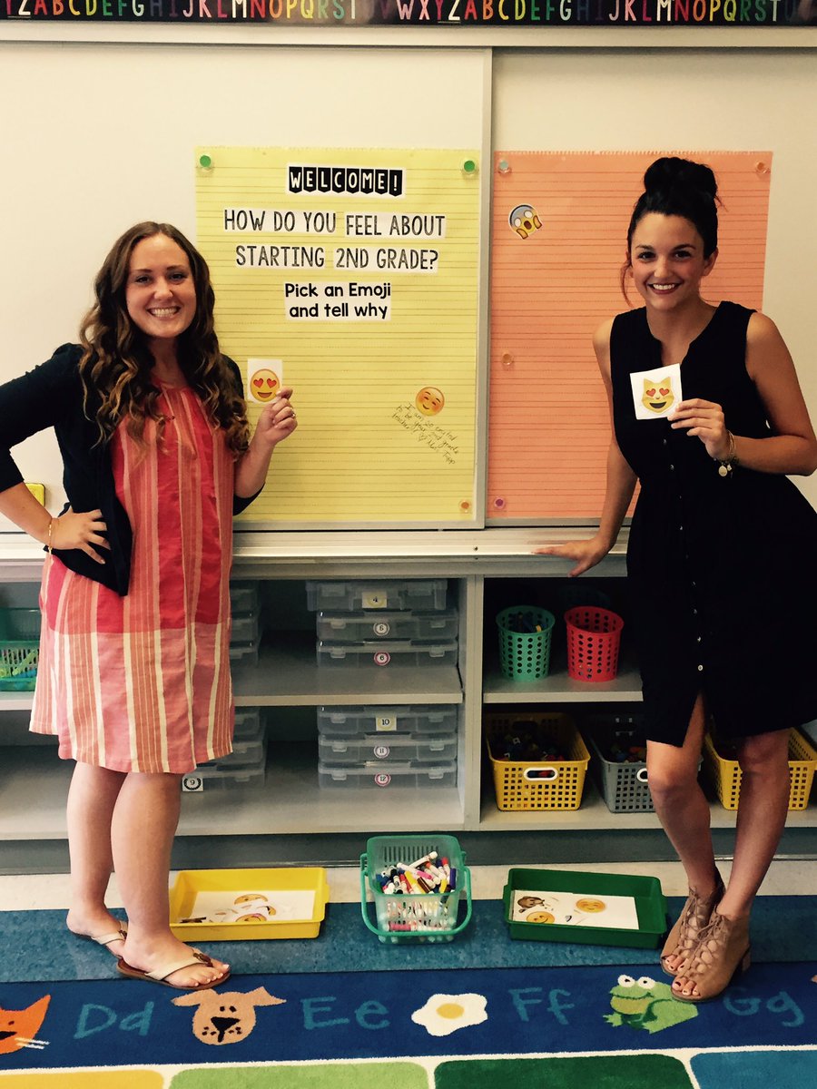 MrsEmilyCorsaut's tweet photo. Meet the Teacher starts now at @DavisburgEl! Can't wait to meet our 2nd graders!! @MissBaileyTripp #AmazingTeachers #SecondYearInSecondGrade https://t.co/wkfCEbloYT