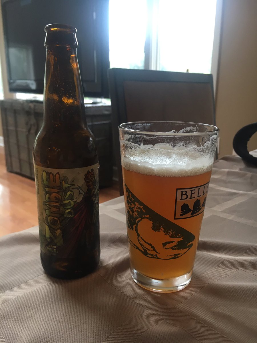 luce2th29's tweet photo. Pardon my hypocrisy @3floyds . It was my only frozen mug. #Earlystarttotheweekend https://t.co/nCuHtVdeor