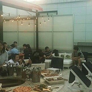 BoYoo__Couple's tweet photo. Finally! A picture that BoYoo spotted together at MDBC's 1st year anniversary last night..❤❤❤ (cr: youngsound1) https://t.co/vvuZ9PFp6p
