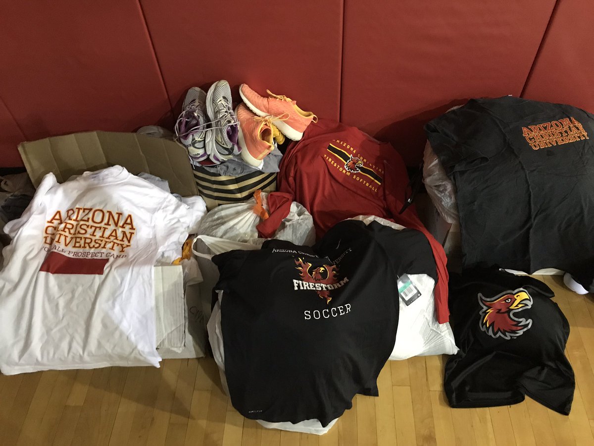 CoachChambers1's tweet photo. Thank you @ACUFirestorm nation for blessing Houston today! #Pray4TX https://t.co/2JeRVXROWF