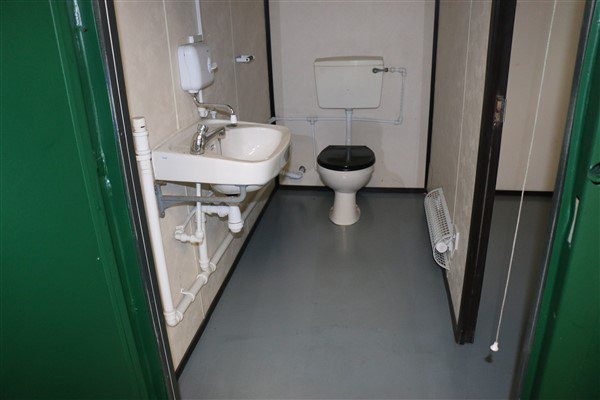 containercabins's tweet photo. #Mainstoilets #officewithtoilet #builderofficetoilet #contractorsofficetoilet #contstructionofficetoilets https://t.co/OozouR2yBn