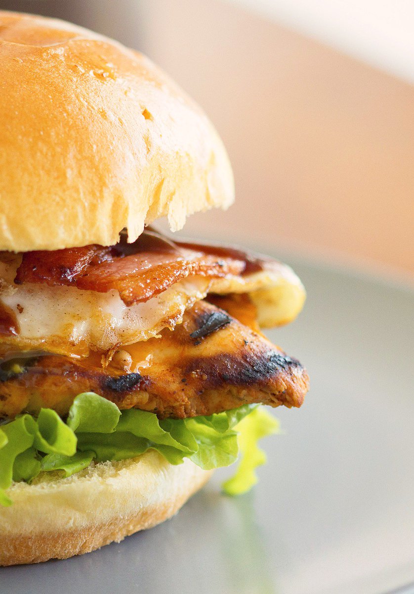 Capewell_Lofts's tweet photo. Plan B Burger Bar is serving up excellent burgers just 14 minutes from our community! Take a look at their menu here https://t.co/iHlsv05UHx https://t.co/DK4MqrmEDY