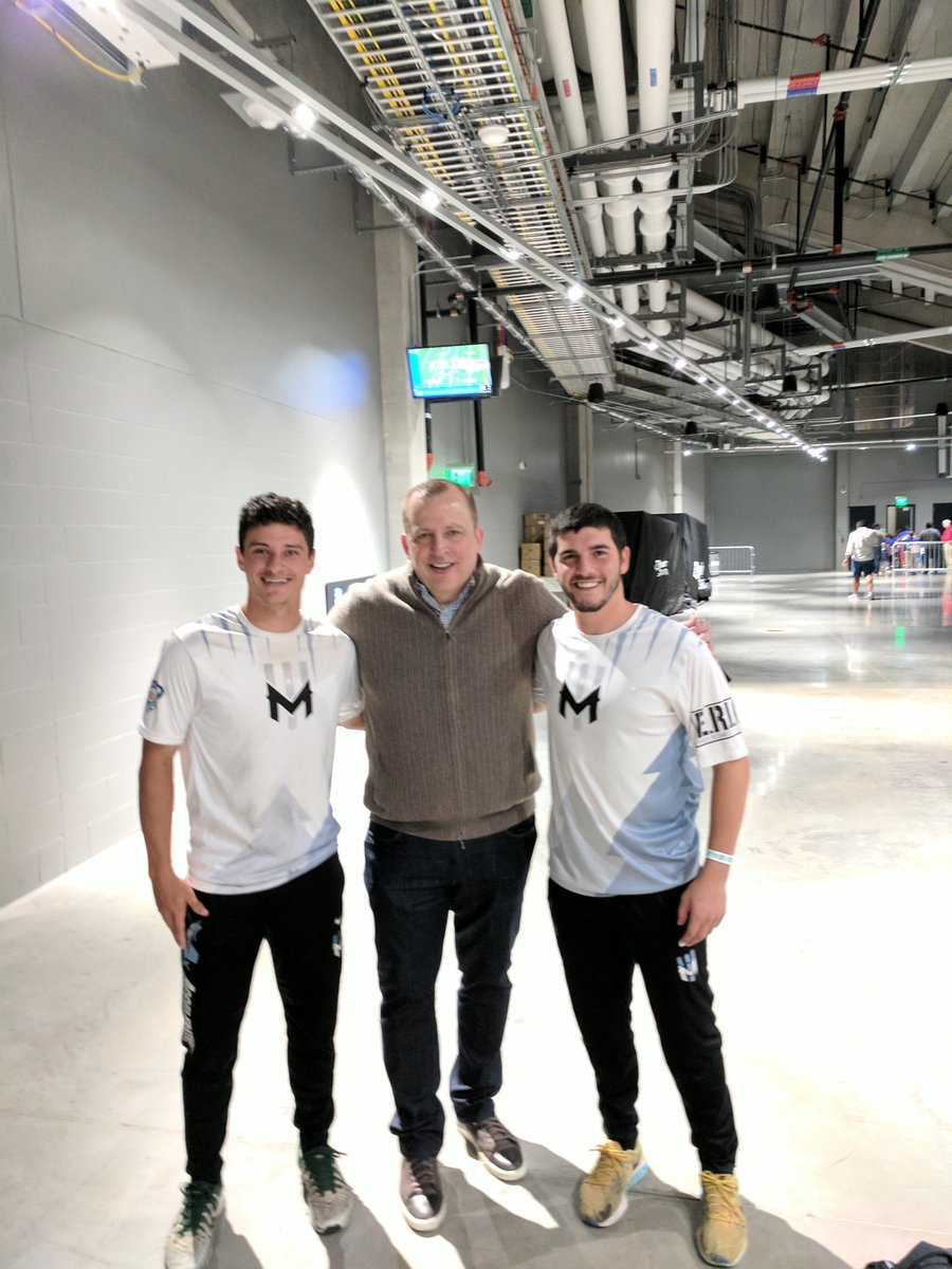gdcousins's tweet photo. Great meeting Coach Thibs tonight. Looking forward to seeing you and @KarlTowns at an @mn_windchill game next season! https://t.co/wnKak4JdYg