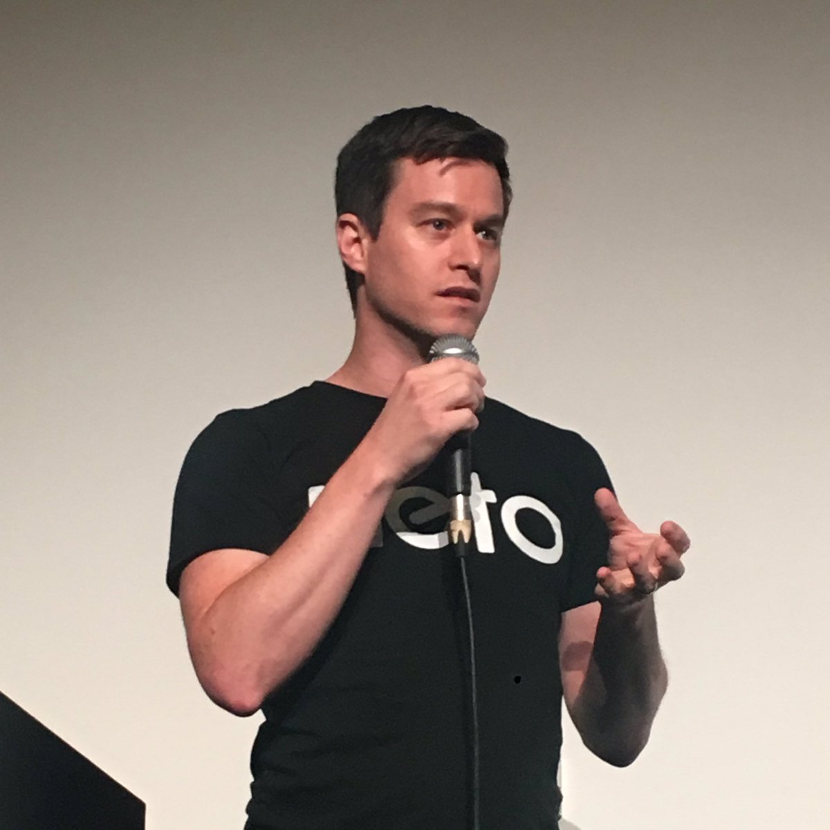 Ryan CEO of @netoecommerce talking all things retail at #CLICK2017