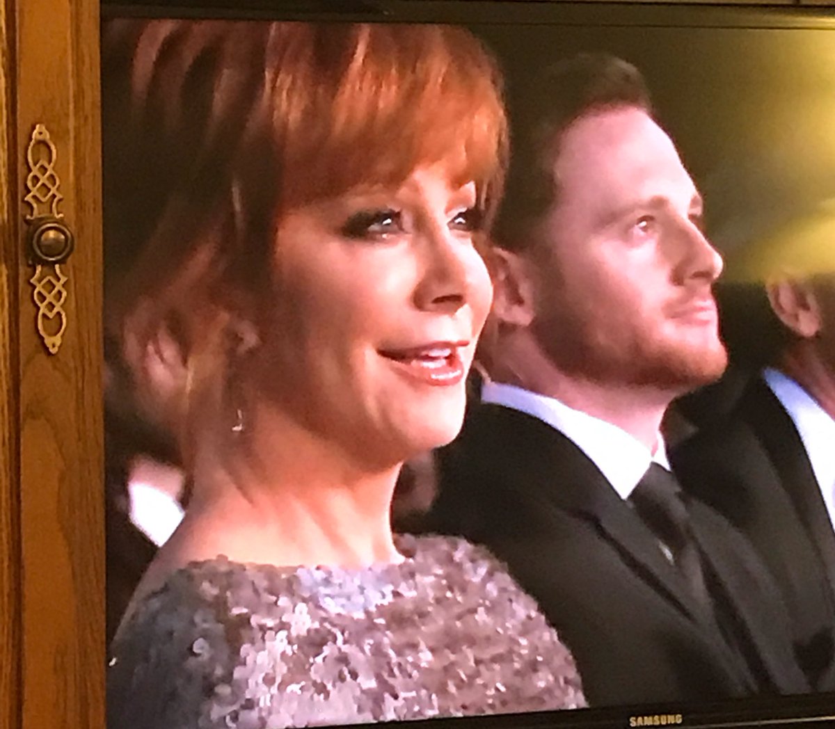 Fancyreba1's tweet photo. Another fav part #CMA50 ❤️🎶✌️#BrooksAndDunn #Reba #Shelby https://t.co/hmIrVRRLcq