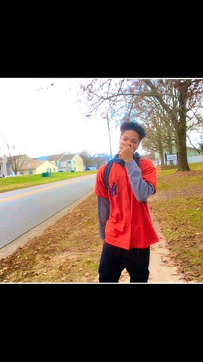 StanaditionMM's tweet photo. Will khaos and Bryce fight or do you think khaos is just running his mouth👀 @Ibrycehall https://t.co/wxdh4OjTJ5
