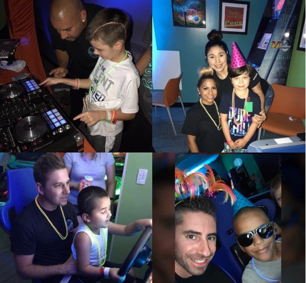 ScottyKOnair's tweet photo. #93DaysOfkindness
#Favoritemoments
Celebrating 5 years at the @CookChildrens Child Life Zone @BretMega https://t.co/46lkHGAgbd