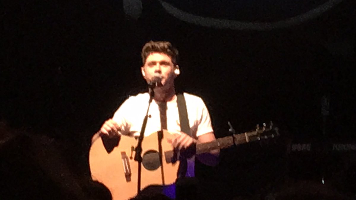 hersmalltalk's tweet photo. Saw my man today, and he smached it ๐ฅโค๏ธ๐ #FlickerSession2017 #FlickerSessionLondon https://t.co/qyjFmF0zf2