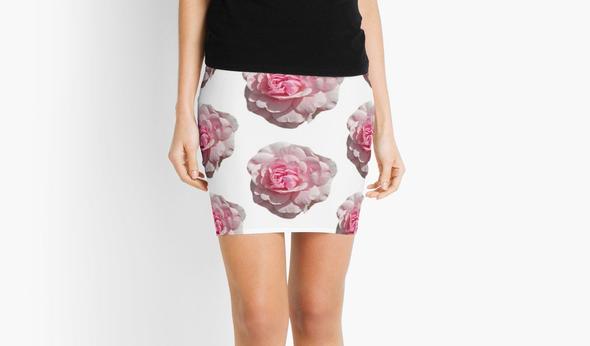 ColorRaysWithin's tweet photo. Rose Garden mini skirt...Click link below or in Bio to find in Redbubble shop: https://t.co/pwLO39TC5c
#flower #rose #pencilskirt #miniskirt https://t.co/lFqYPJNhbE