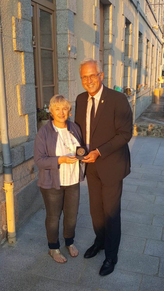 BartschRichard's tweet photo. Besuch in der #Roßtaler #Partnergemeinde #Auzances. https://t.co/Z9ARP43wQt