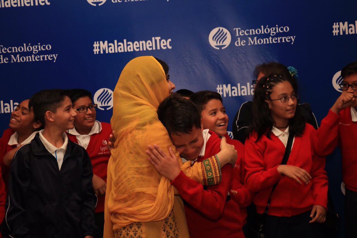 TecdeMonterrey's tweet photo. ¡Gracias por inspirarnos, @Malala! #MalalaenelTec 💙 https://t.co/TdwQvcH80f