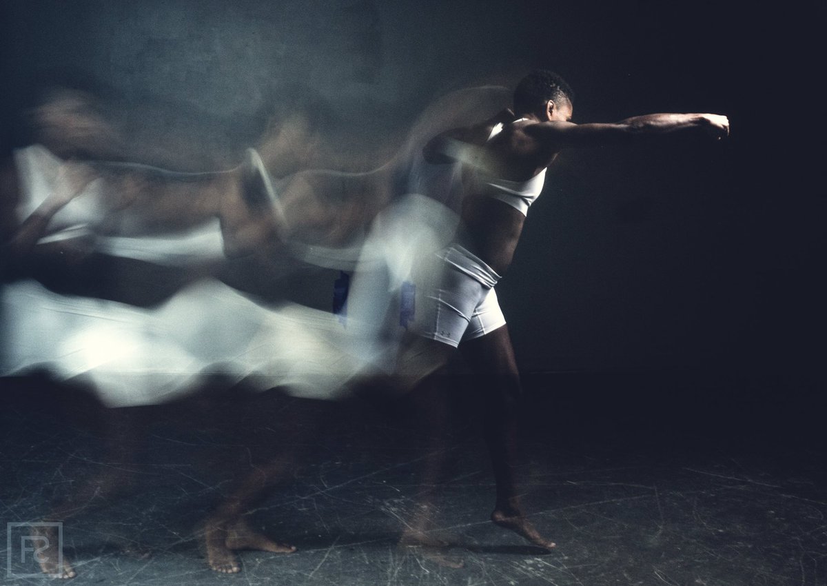AngieOverkill's tweet photo. #ShadowPunch #FastHands 
📷: Frank Sinkular Art https://t.co/ekrnE9ueLQ