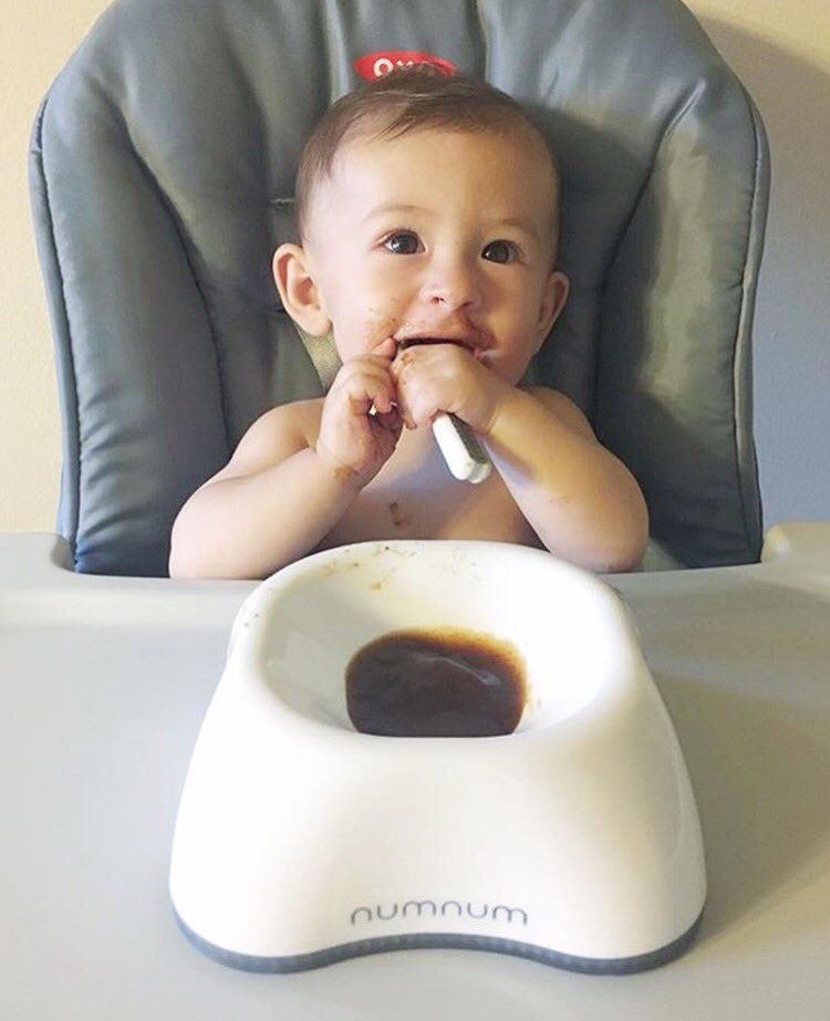 NumNumInc's tweet photo. Where the spoon frustrates, NumNum liberates! Welcome to the #NumNumRevolution , cutie pie 🙃 #parenting #babyhealth https://t.co/iwINF1IU8C
