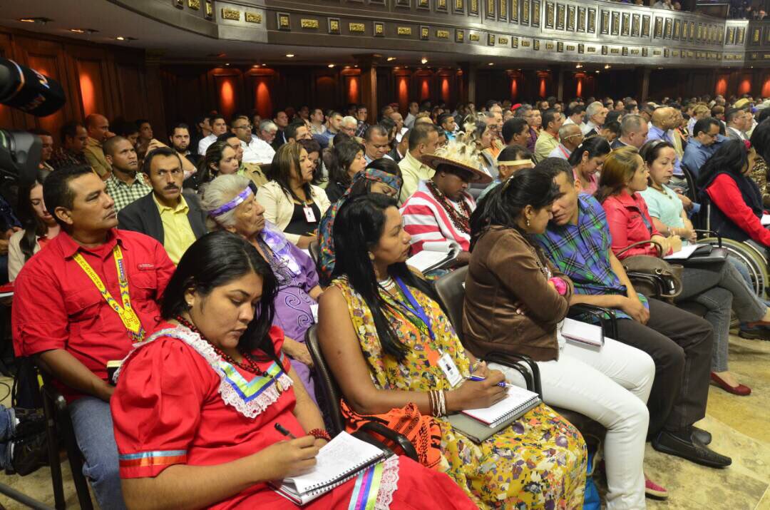 delcyrodriguezv's tweet photo. Hoy aprobamos Decreto para la convocatoria d Diálogo Constituyente de Economía Productiva y Diversificada!Protegeremos al pueblo d Venezuela https://t.co/3glIFTJ8Rs