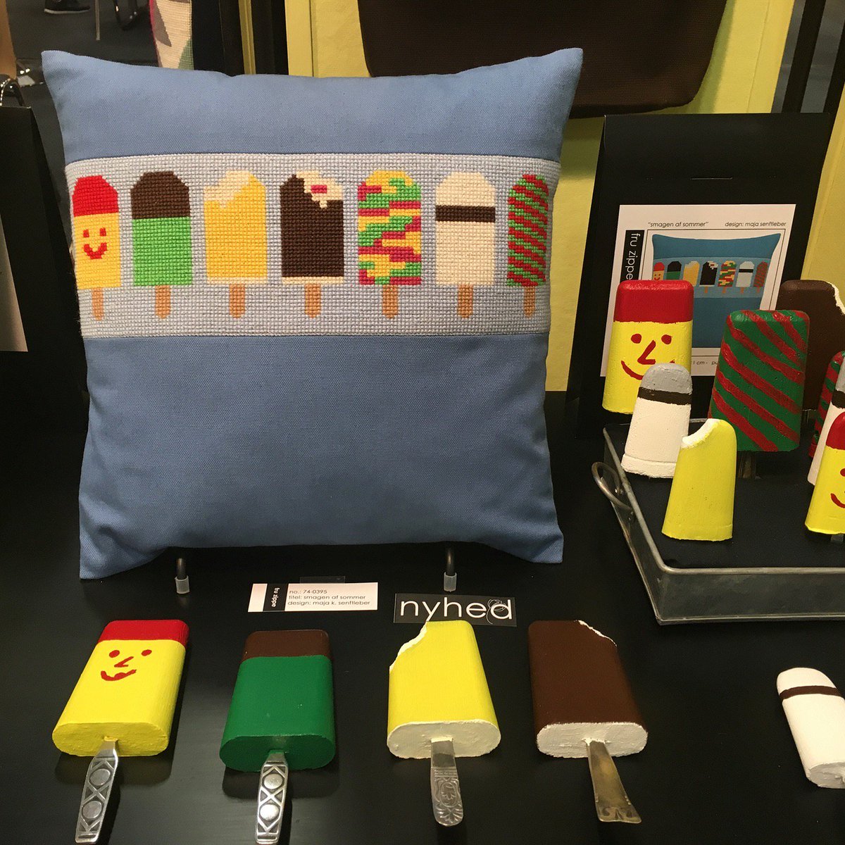 stitchhouse_jp's tweet photo. スマイルのアイスは私も食べるよ〜!
https://t.co/DiTq5DYgz7
#fruzippe #デンマーク #刺繍 #刺しゅう #手芸 #ハンドメイド #フローラコットン #クッション #アイス #クロスステッチ #crossstitch #embroidery https://t.co/4t7EAVAqdx