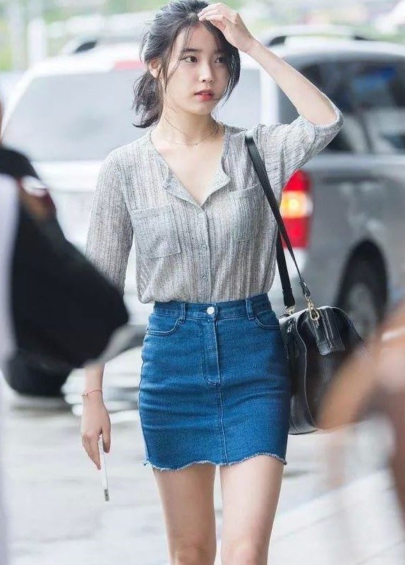 itigo_mero24's tweet image. ダイエット仲間探し👀💗
165cm┆now→51㌔┆最終→45㌔

今月の目標
❁見た目重視
❁－1.5㌔
❁背筋を伸ばす
❁引き締める

#ダイエッターさんRT
#一緒に頑張ってくれる人RT 
#ダイエット仲間募集
#ダイエッターさんと繋がりたい
#RTして気になった人フォロー