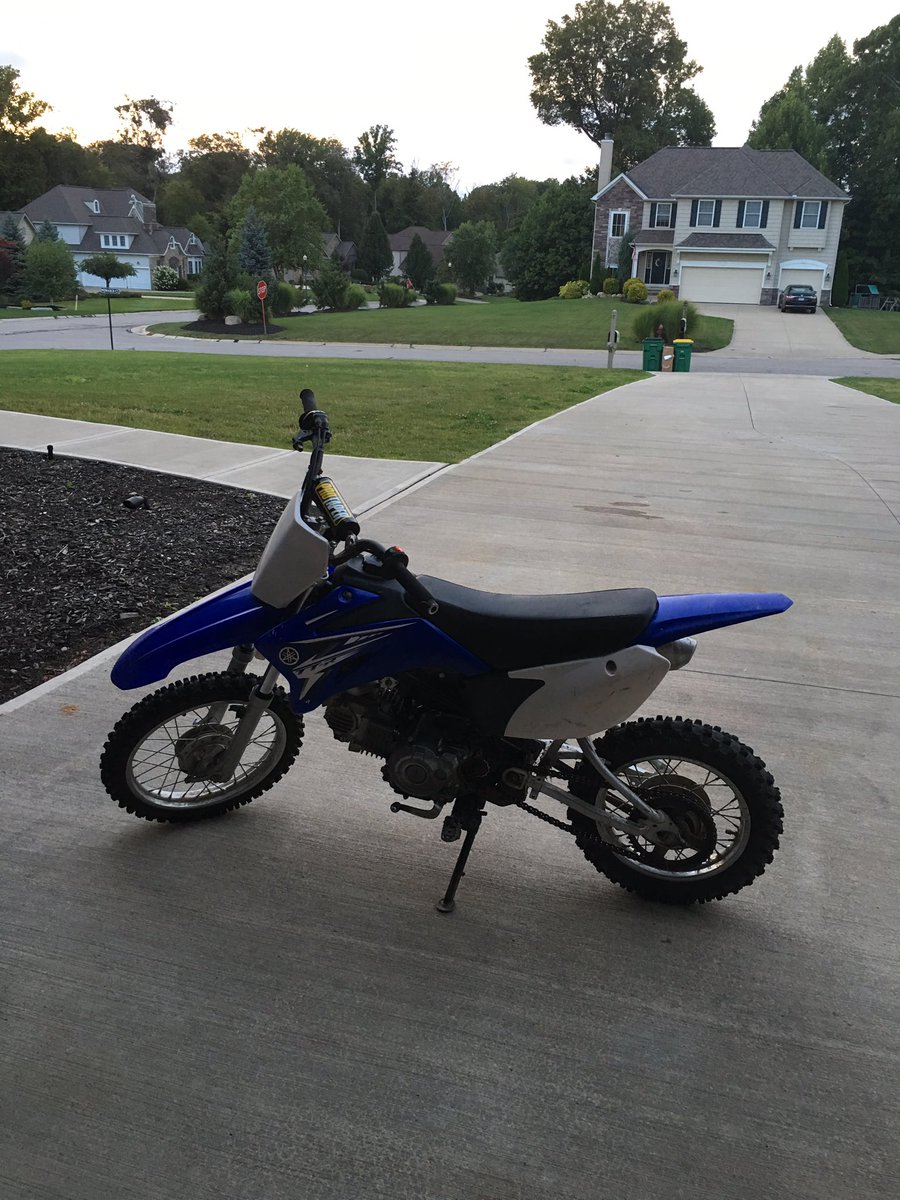 wheelie__will's tweet photo. The 450 had a baby https://t.co/0I7BorlehN