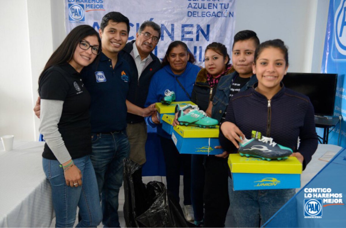PAN_CDMX's tweet photo. Busca PANCDMX empoderar a mujeres en 2018: https://t.co/X7J7ttUClD. https://t.co/F2H0iScOVS