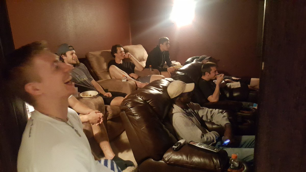 AJScreening's tweet photo. Great start by @CoachTinkHC &amp; the FB men 28-7 at half Basketball enjoying a super game by the family #win2ndhalf #Alwaysrockin #ROCKON https://t.co/uFaIFViDlp