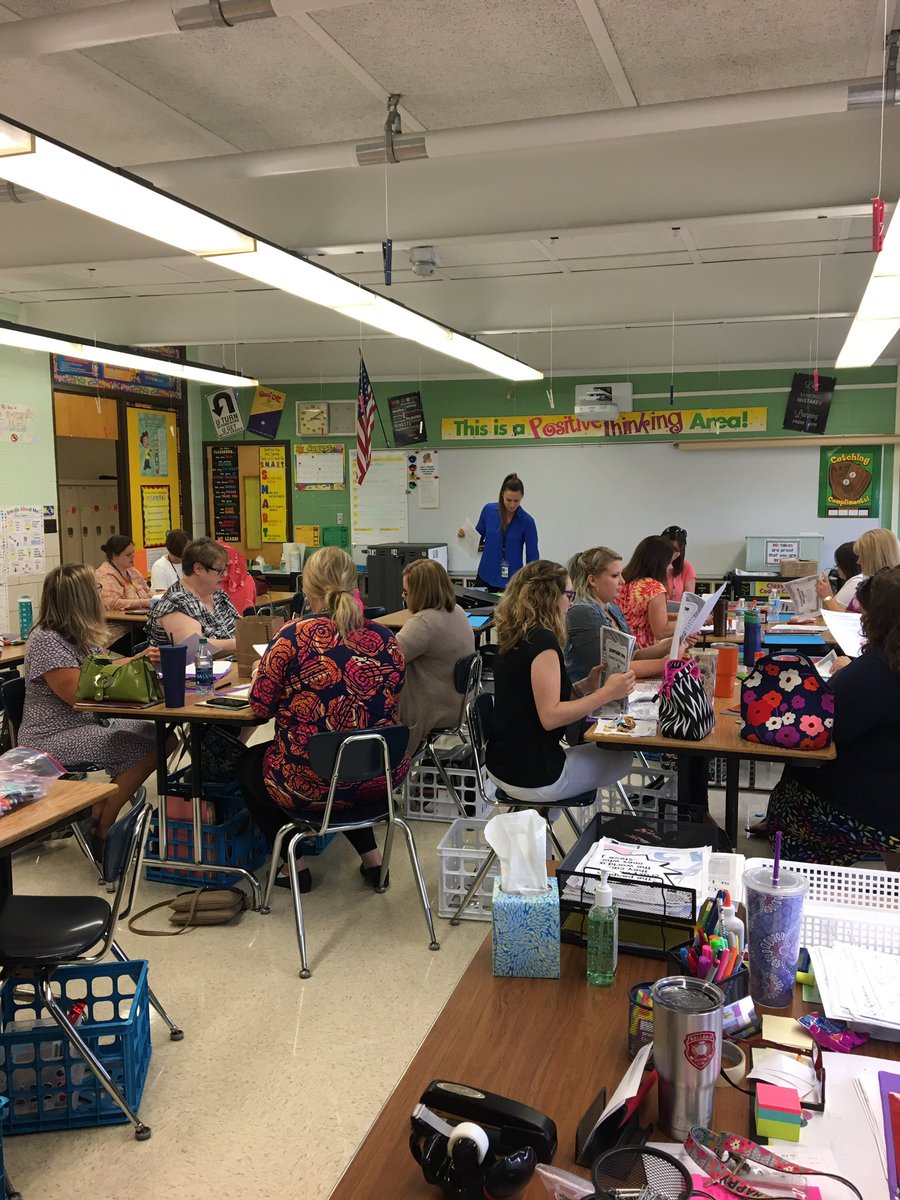 DrJEntsminger's tweet photo. I so enjoy providing professional learning opportunities for teachers! #letstalklearning #professionaldevelopment #keeplearning #teaching https://t.co/IRwKfrgYfm