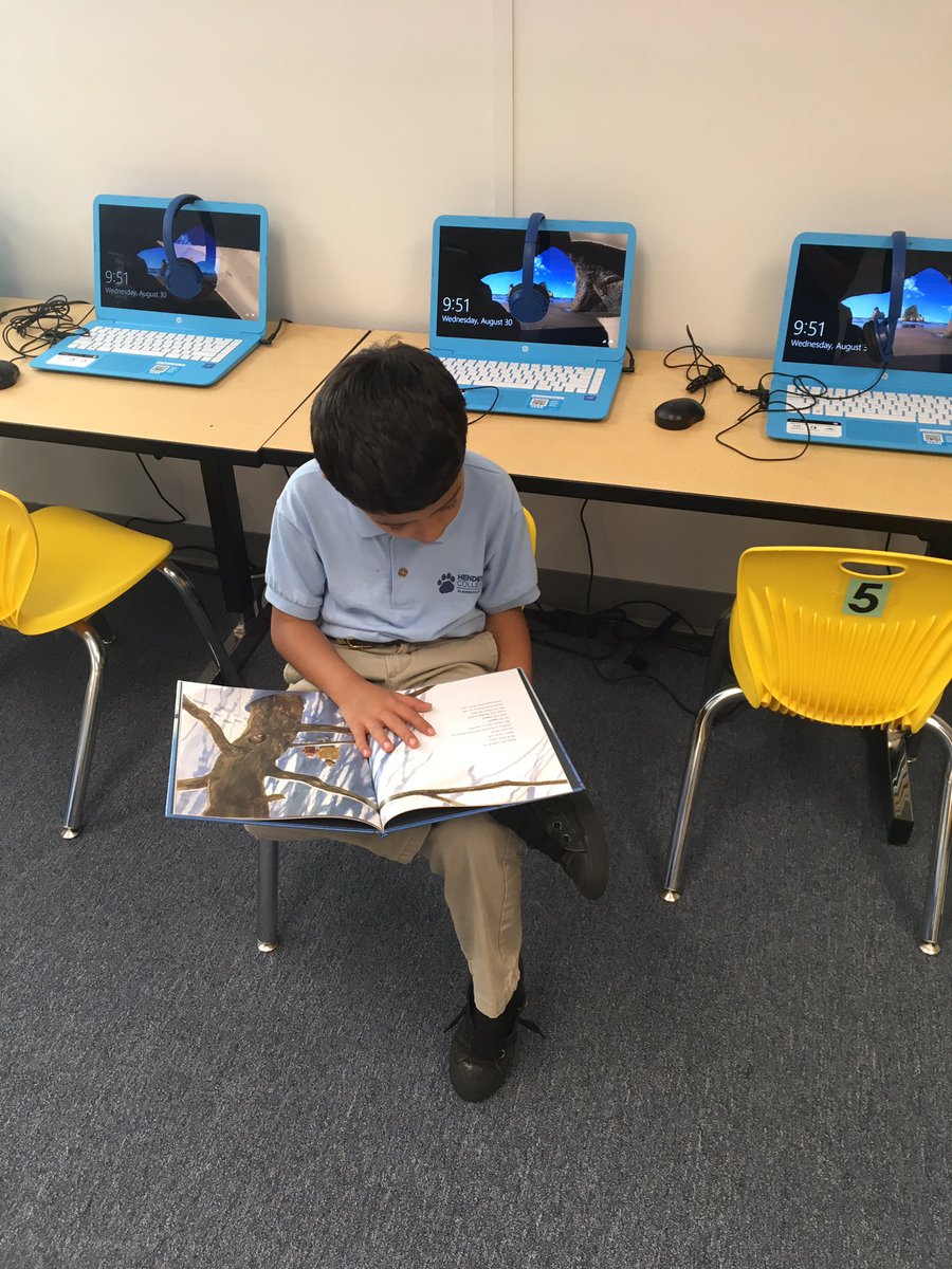 MarrellW's tweet photo. Practicing for "In The Zone" @HCollegiate #HCES #2029 #readingislife https://t.co/ZuwqEpKQvP