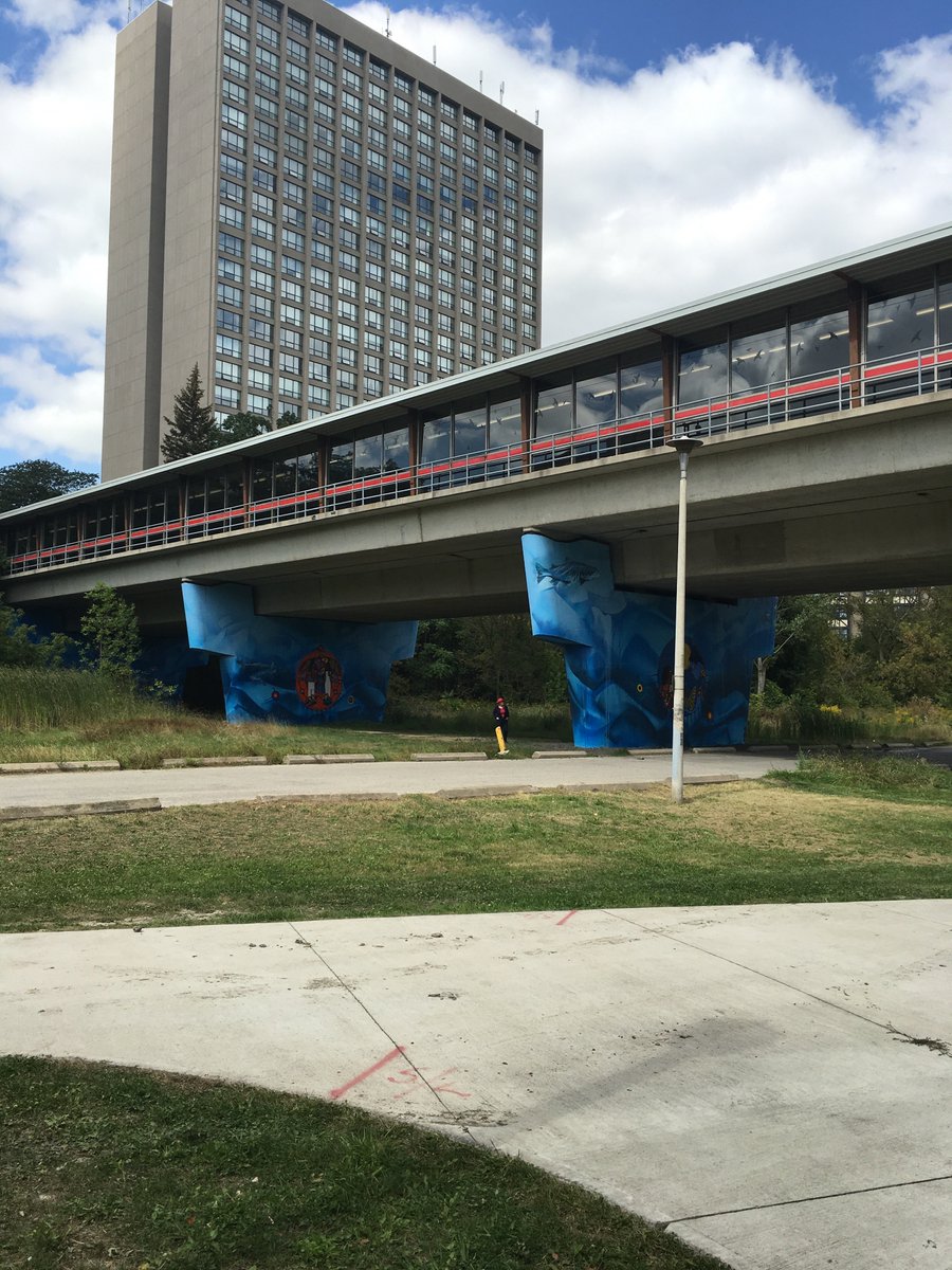 StART_Toronto's tweet photo. Amazing launch pillars at Old Mill Bridge artists Kwest, Jarus, Nellie and Philip Cote @StART_Toronto  Partnership #surfaceart &amp; @PanAmPath https://t.co/4mloDTi9pz