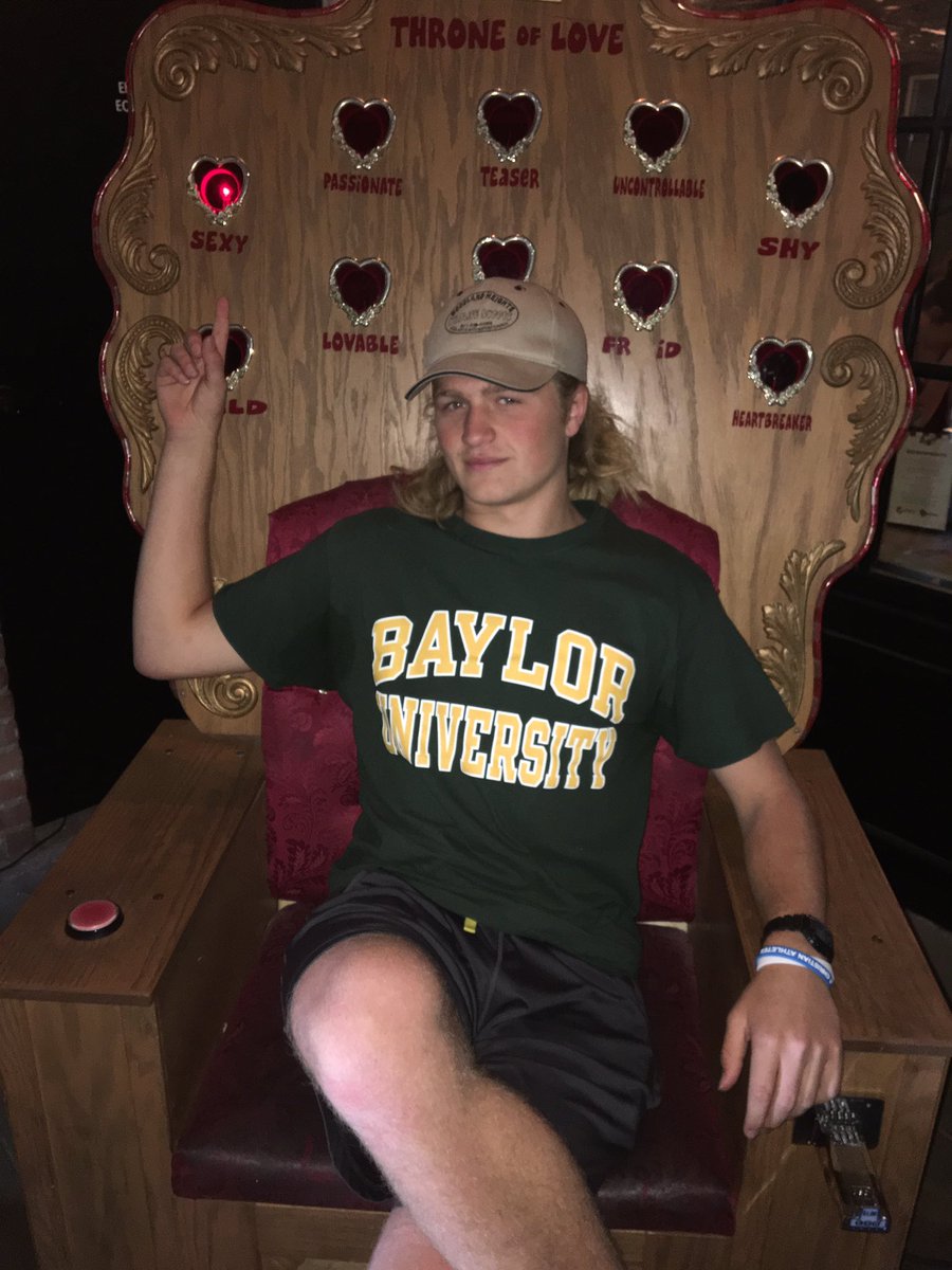 kayfrenche's tweet photo. Happy bday to the one and only @minijum24 #ReallyBlake you the realist!!! https://t.co/dLjNw1Eggg