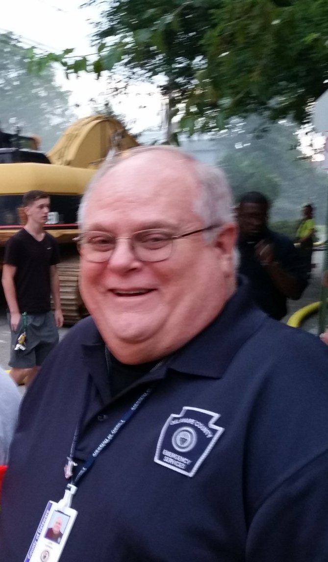 911Delco's tweet photo. We wish Badge #54 John Gorman well in retirement. After 32 years of service 2 Delcom &amp; Fireboard @911Delco John is signing off. #JobWellDone https://t.co/3Qr76oshZL