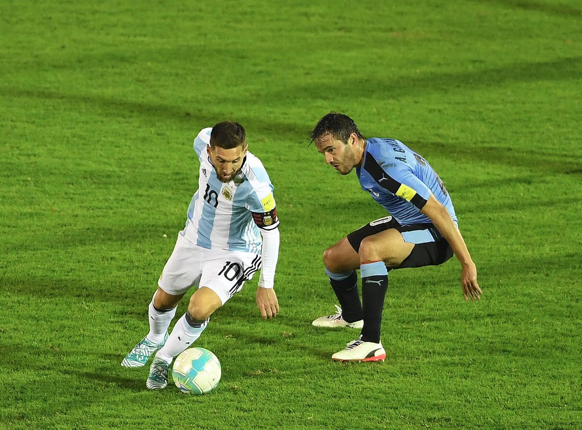 HistoryMessi's tweet photo. Gran partido de Messi en el que puso balones interesantes que sus compañeros no supieron capitalizar. A pasar página y seguir soñando. https://t.co/HL2p7Cg4TR