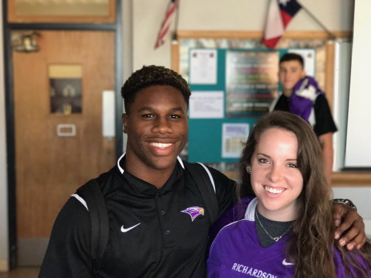 DodgenKate's tweet image. So honored to be chosen as one of your favorite teachers Zack! Wishing you a great senior year and season!  #RHSFootball @RichardsonHS_FB