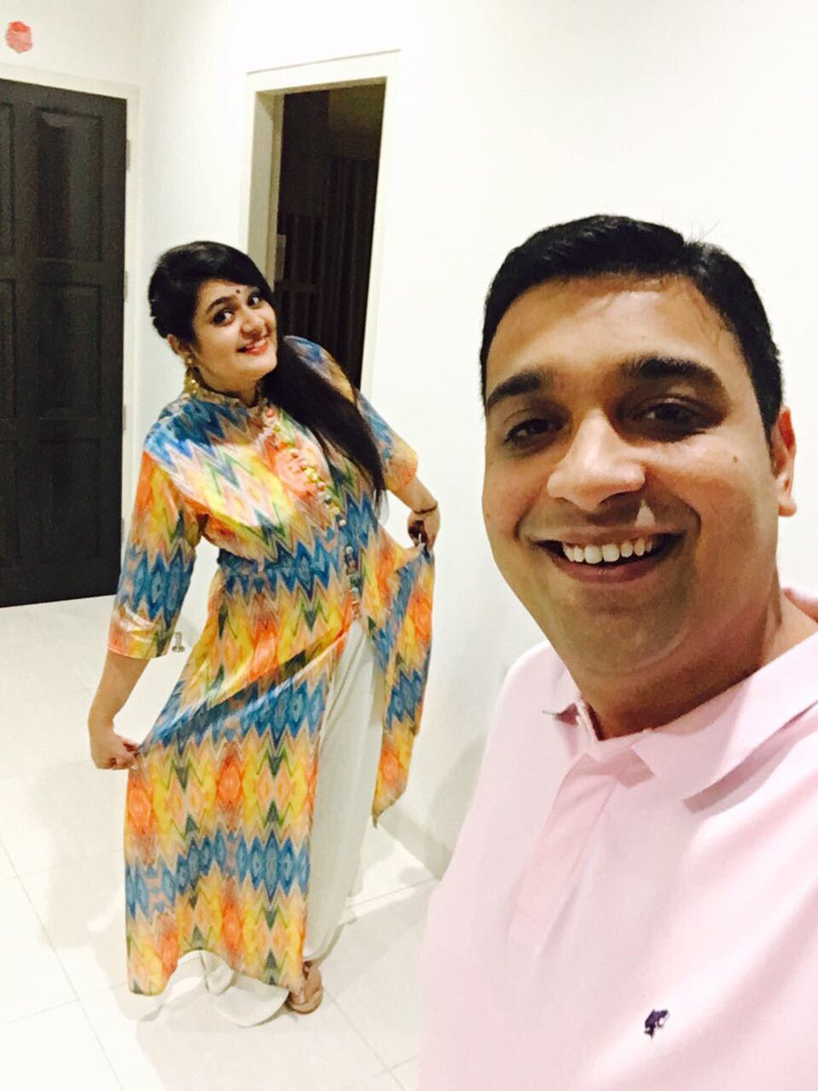 ankitlodha27's tweet photo. #AboutLastNight #festivemood #loveforcolor @pallaviranka https://t.co/EQSKAyfziM