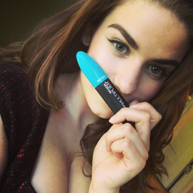 Sbeach94's tweet photo. Thanks #RevlonXLashes #Contest @RevlonCanada @InfluensterCA for the awesome mascara! #gotitfree #testingpurposes Tear proof! 😭 https://t.co/xHsrp1Pmwh