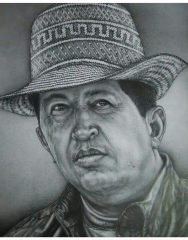 KITZAEN's tweet photo. Como no quererte comandante. https://t.co/PprJHWu0D1