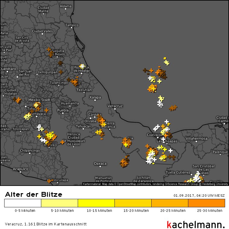 Imagen IR de la 9:17pm y descargas eléctricas de la última hora. Lluvias en varias zonas del estado y y tormentas concentrándose en el sur.