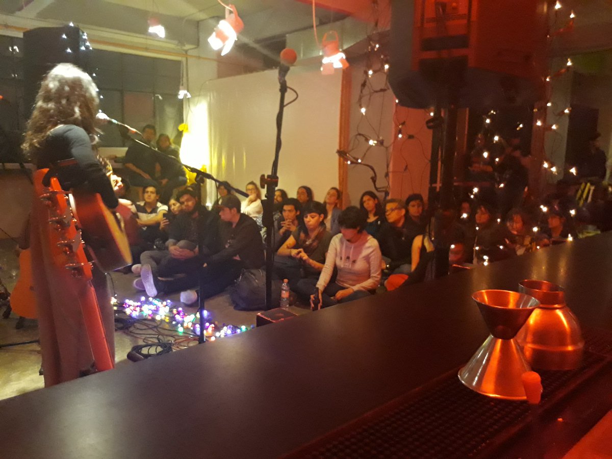 tabaqueros16's tweet photo. Bienvenidos @lolimolinamusic @SofarSoundsMX https://t.co/PeH472HSpd