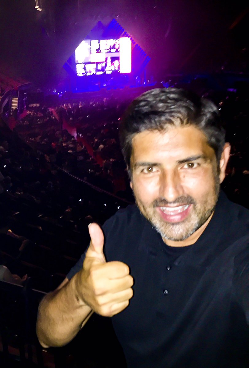 James Arthur was a great opening act for <a href="/OneRepublic/">ONEREPUBLIC</a> #hondacivictour