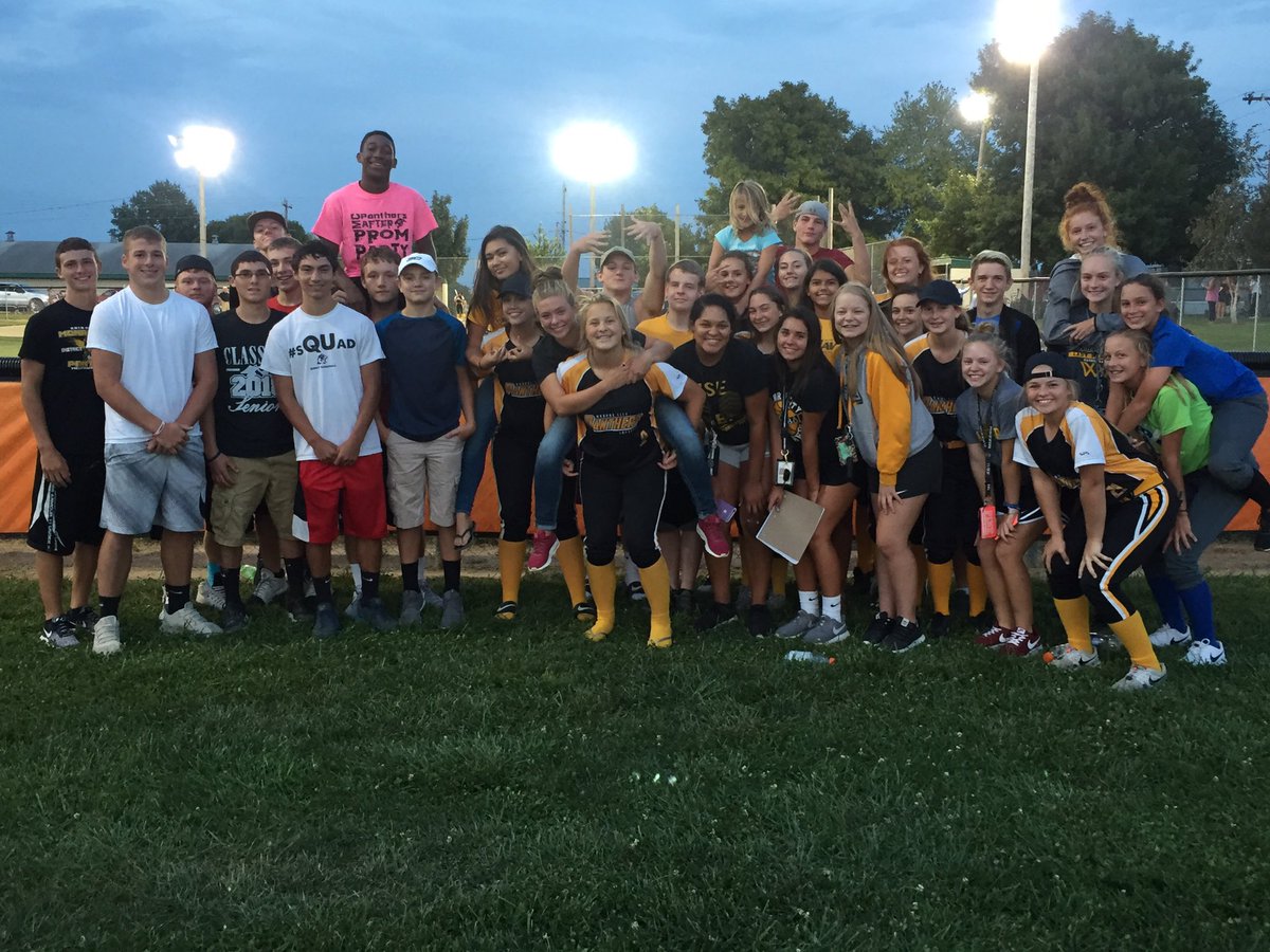 I didn't get into journalist for the $$ but nights like 2nite assure i have the best job! 
Kudos to Monroe City &amp; Palmyra for rocking it...