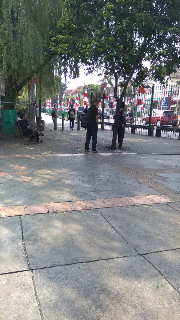 Penghalauan PKL di Pedestrian Taman Topi.. 👮