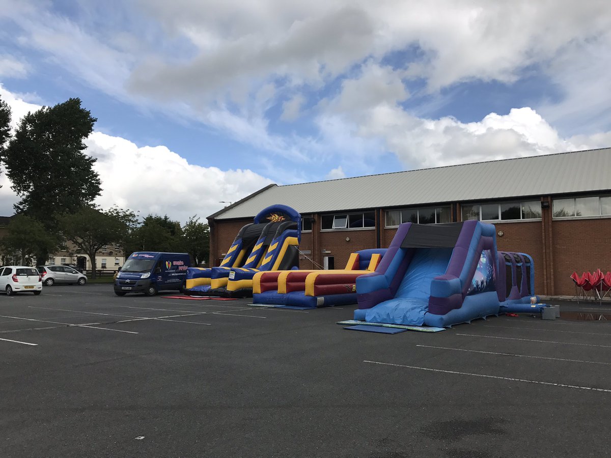 creative_partys's tweet photo. One of our last fun days before the went back to school last week @delim412 Only https://t.co/cCg5FM3TyO  #teamcp #BackToSchool https://t.co/oth4oLa1PN