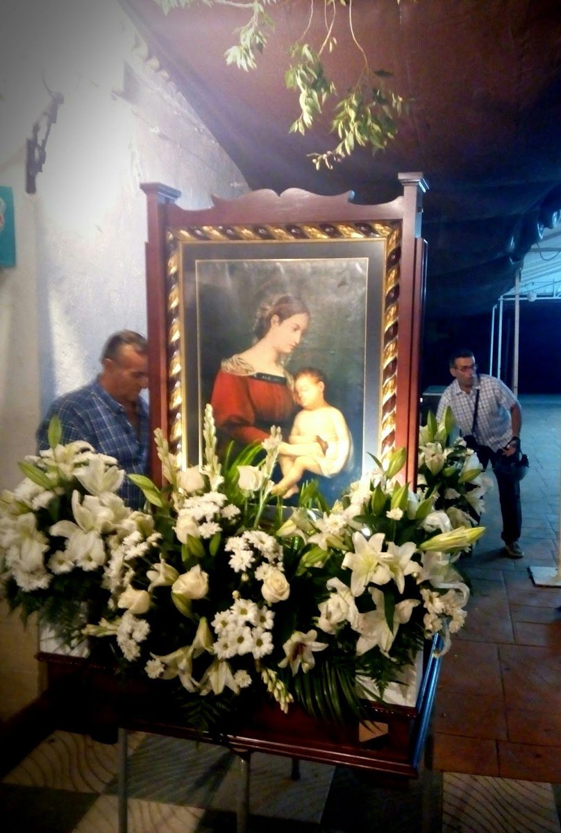 LaZubiaCofrade's tweet photo. ¿Quién dice que La Zubia no es cofrade en septiembre?
#VirgenDeGracia #CañadaDeLosPriscos #VirgenDeLosDolores #SanMiguelArcángel #Copatron https://t.co/9oPoMzDXNY
