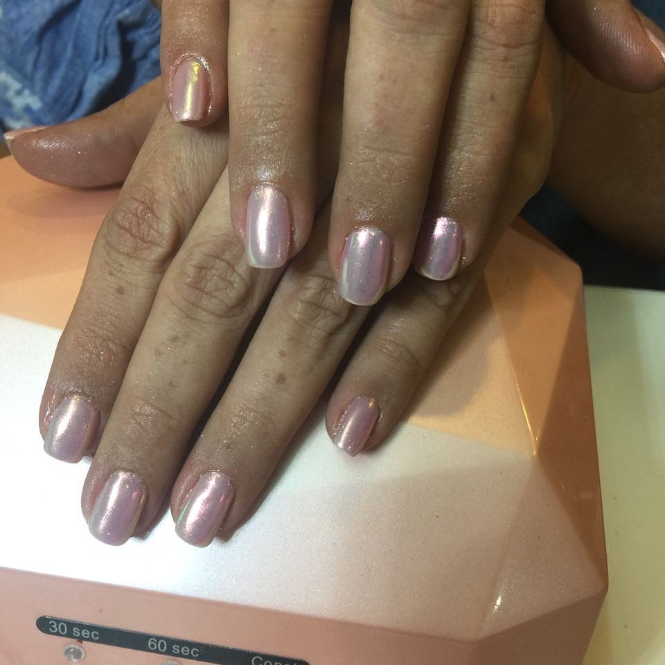 blueskyindia1's tweet photo. #rosegold #chromenails #chromepowder #silverchrome #nailroom #nailart #nailartlove #shellac #shellacnails #bluesky #elegant #manicures https://t.co/y3G4rOpKwS