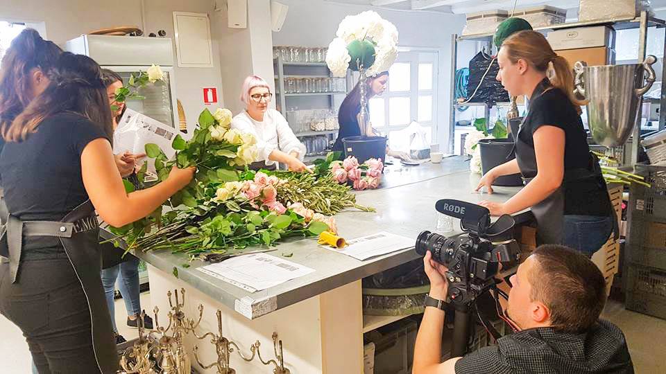 ForgeBIT's tweet photo. Live from #Zagreb: it's hard being a flower designer! We bring you #LelaDesign in action. 🌸 https://t.co/tx2oNinYfw