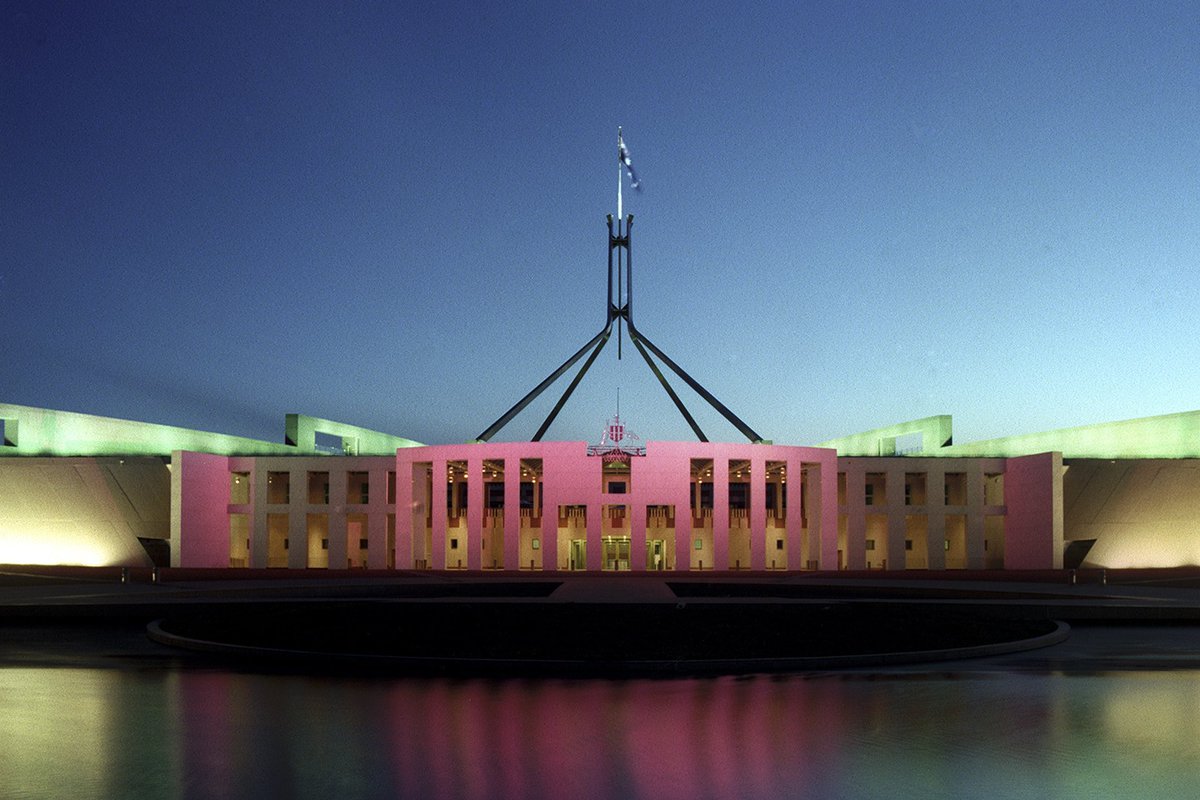 Have you been watching #TheHouseTV w. @annabelcrabb? Here's some more facts about @Aust_Parliament you may not know bit.ly/2etKf5P