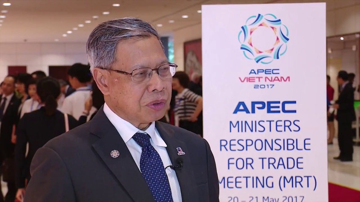 APECCEOSummit17's tweet photo. #Malaysia Minister of International Trade + Industry's take on trade development + expectations –via @APEC https://t.co/upAXOOEXrL https://t.co/HwlM97sATp