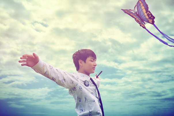 HeoGayoon15's tweet photo. #HappyJungkookDay
#1сентября
Best wishes on your birthday 
🎉🎊🎊🎉🎊🎊🎉 https://t.co/ockHgWeQVy