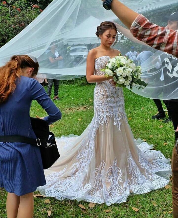 coleaiahkinss's tweet photo. Hey there Gab. Miss you. 
#LaLunaSangreExposed
#PushAwardsKathNiels https://t.co/BywuyEwt76