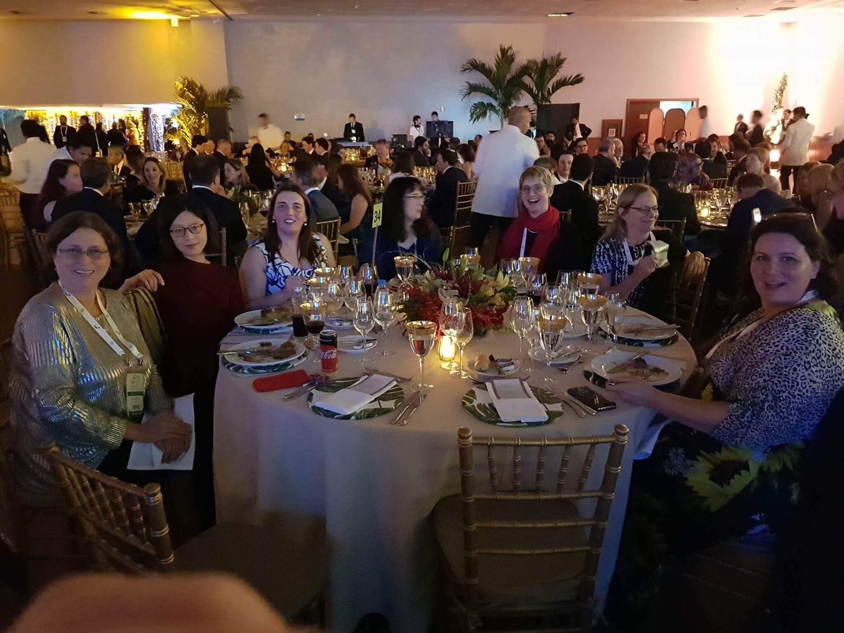 ifa2017rio's tweet photo. #WIN Women of IFA Network table - what a great idea!! #ifa2017rio #bestIFAever #abdf #ifabrasil https://t.co/vlb4qG8HHb