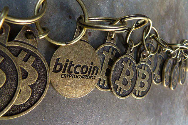 cryptonews22's tweet photo. #cryptonewsdaily A bitcoin price $4800 above the first time..... 😀😀😀😀😀 https://t.co/KQSWV0e1EH