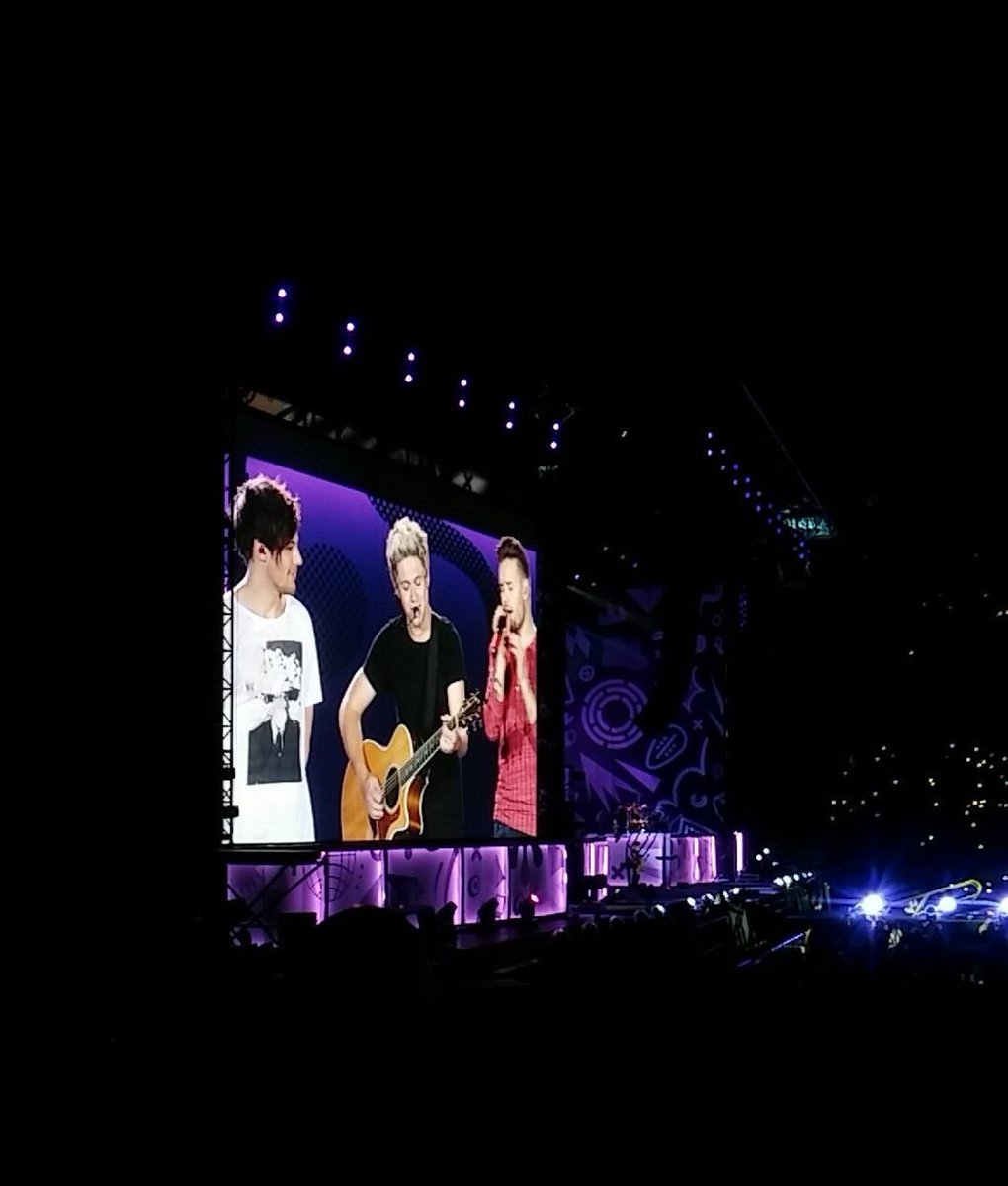 yrdelicatepov's tweet photo. otra philly you were incredible. two years https://t.co/3OjbnNFGyQ