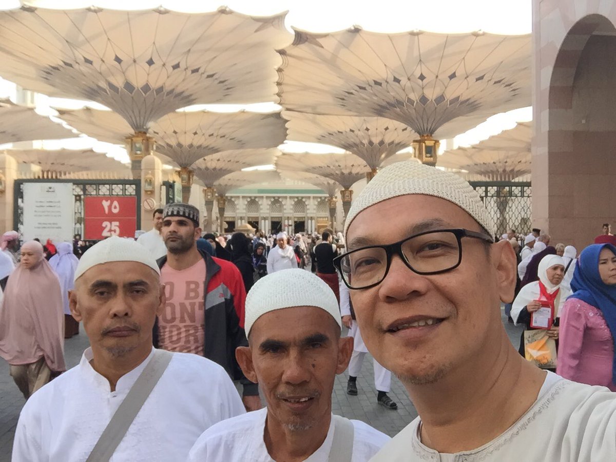 Maknai Idul Adha dgn berkontribusi utk kehidupan Indonesia lbh baik. Berkurban waktu utk berbagi ilmu. #bukugoingglobal